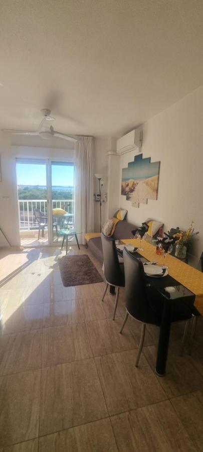 Appartamento Sea View Torrevieja Esterno foto