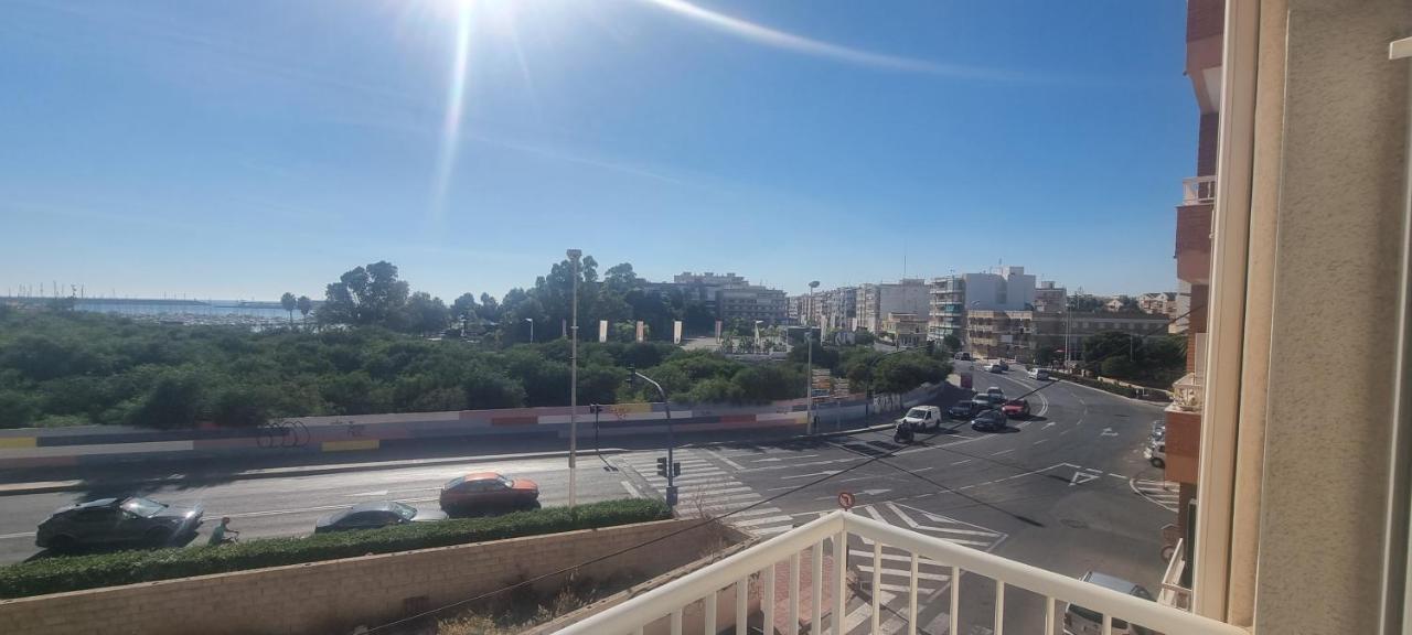 Appartamento Sea View Torrevieja Esterno foto
